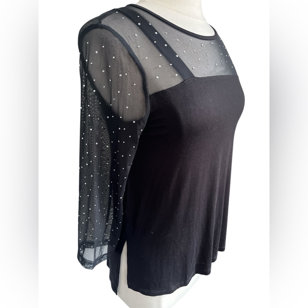 Cable & Gauge Black Blouse with Sheer top 3/4 Sleeves & Rhinestones Size small - Picture 3 of 10